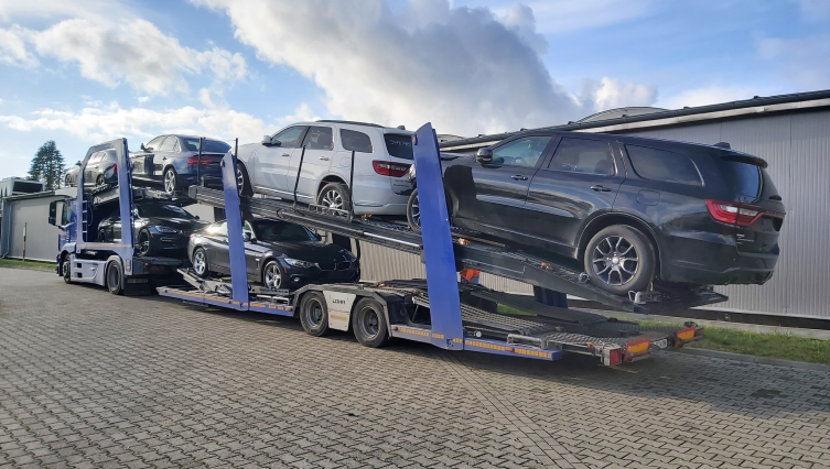 Auta z USA - import dla firm i osób prywatnych